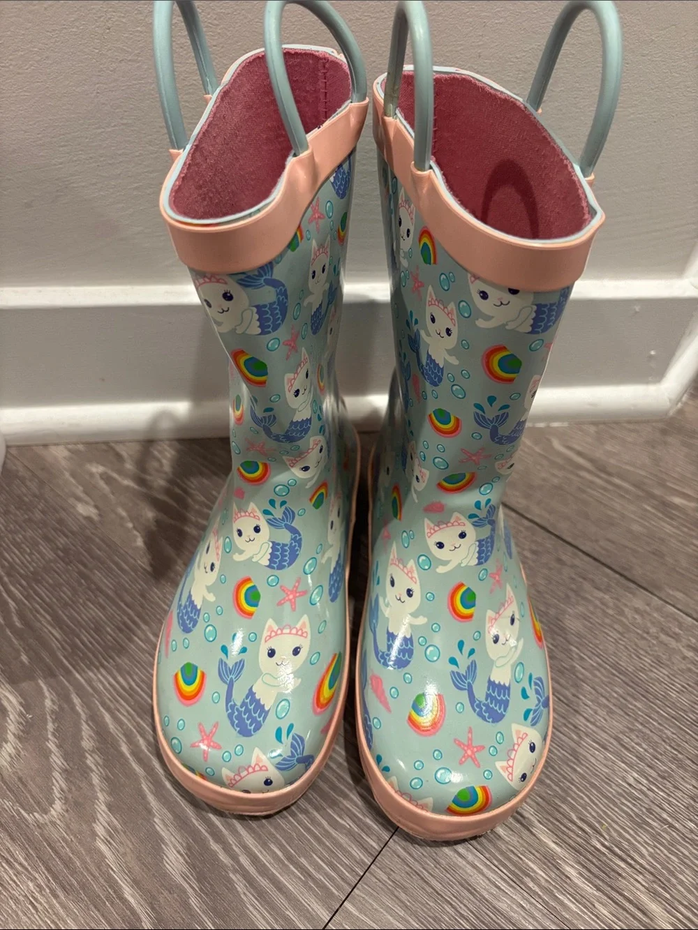 Pretty pink blue kitty cat mermaid rainbow rubber handle rainboots size 12 or 29